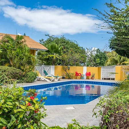 Annidas Sambuya Apartamento